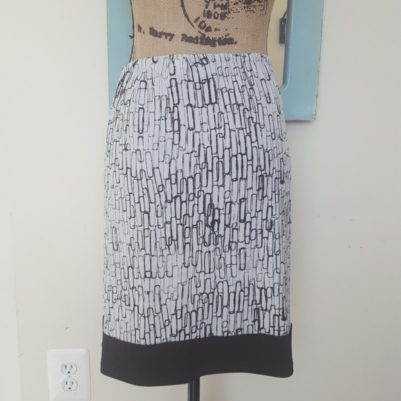 Simply Vera Wang Black & White Skirt - Picture 3 of 4